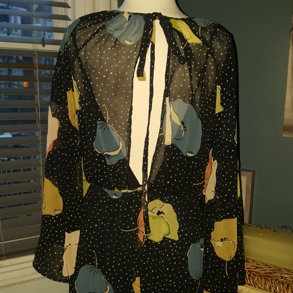 Romper - Picture 2 of 2